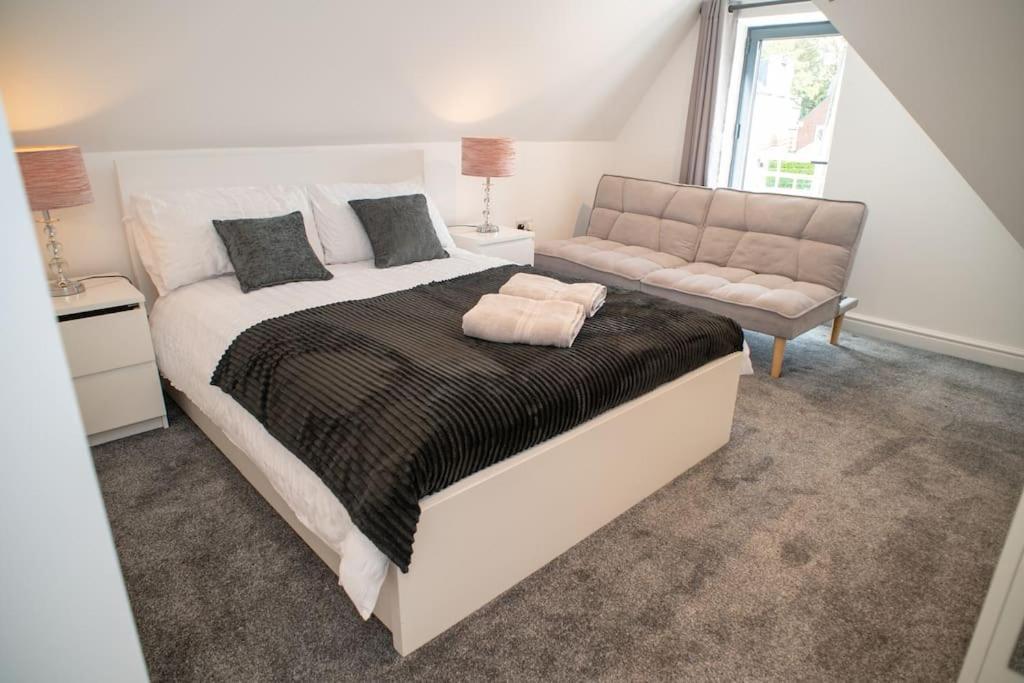 Rosey Lodge -1Bedroom Cousy Flat - Parking, Netflix, Wifi - Close To Blenheim Palace & Oxford - F5 Kidlington Extérieur photo