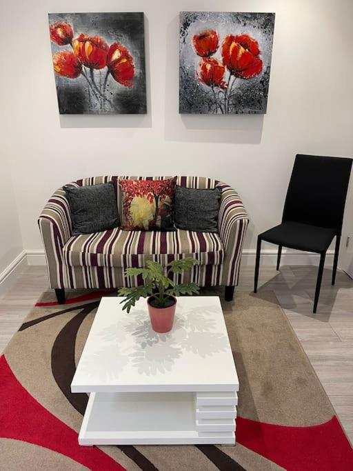 Rosey Lodge -1Bedroom Cousy Flat - Parking, Netflix, Wifi - Close To Blenheim Palace & Oxford - F5 Kidlington Extérieur photo